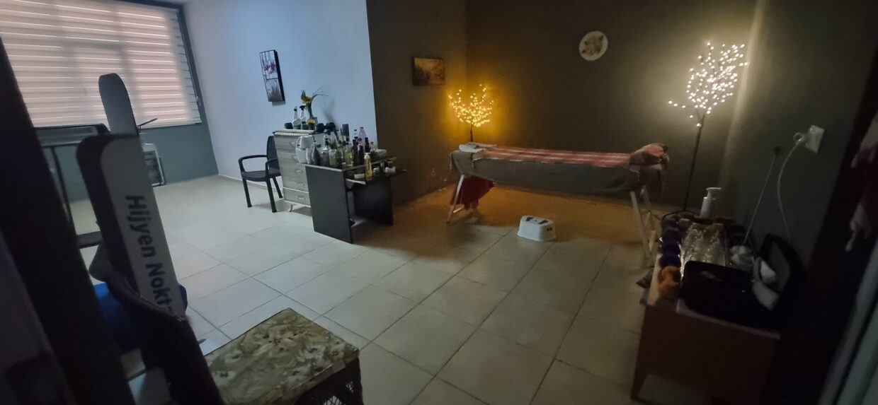 1 Scaled E1767294782376